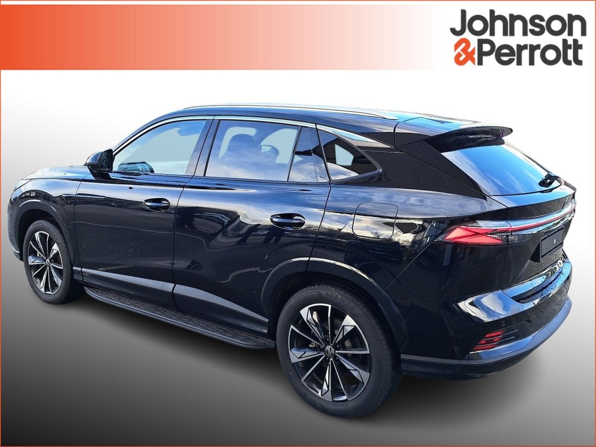 MG HS EXCLUSIVE TOP SPEC 