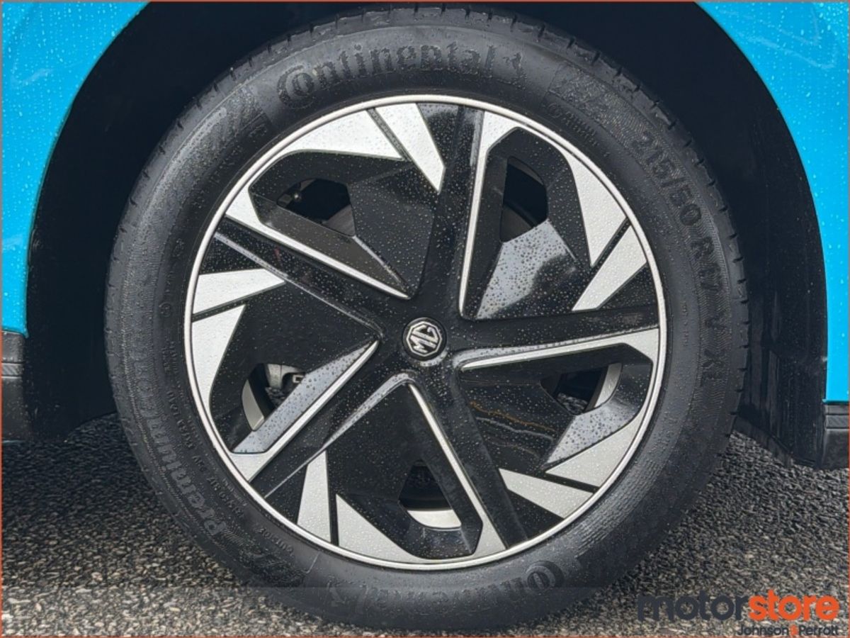 MG MG4 MG4 LR Exclusive **TOP SPEC **