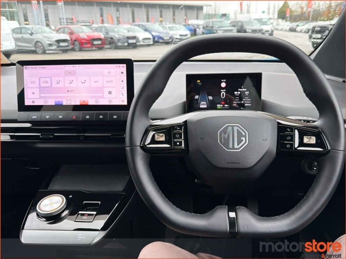 MG MG4 MG4 LR Exclusive **TOP SPEC **