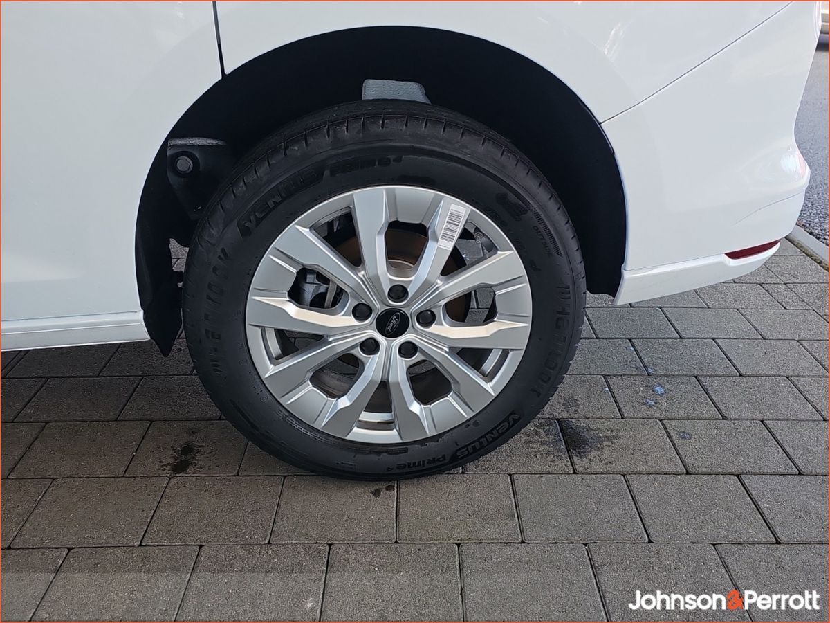 Ford Transit Connect Limited MWB