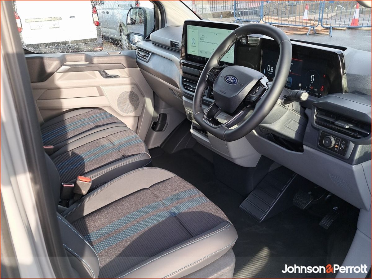 Ford Transit Custom Sport 170PS Automatic