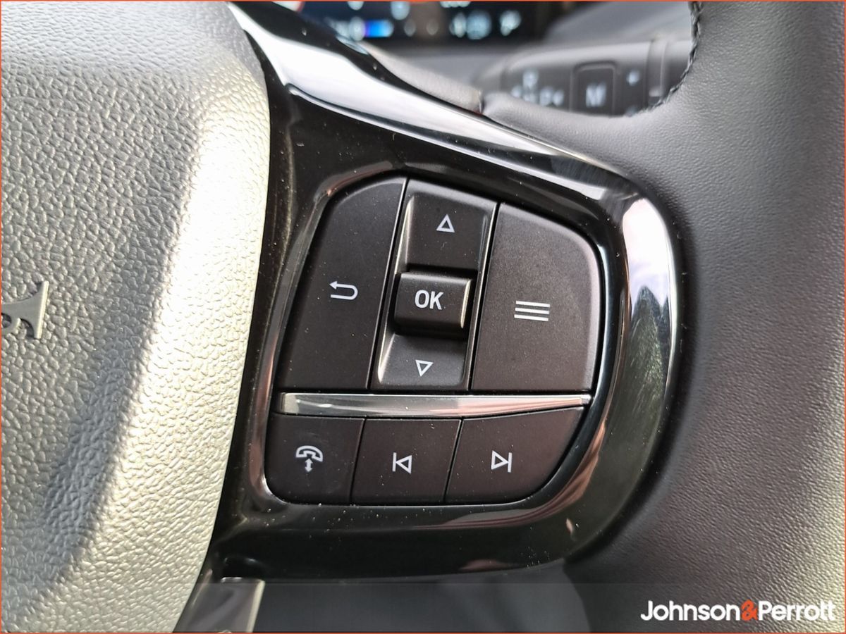 Ford Transit Custom Sport 170PS Automatic