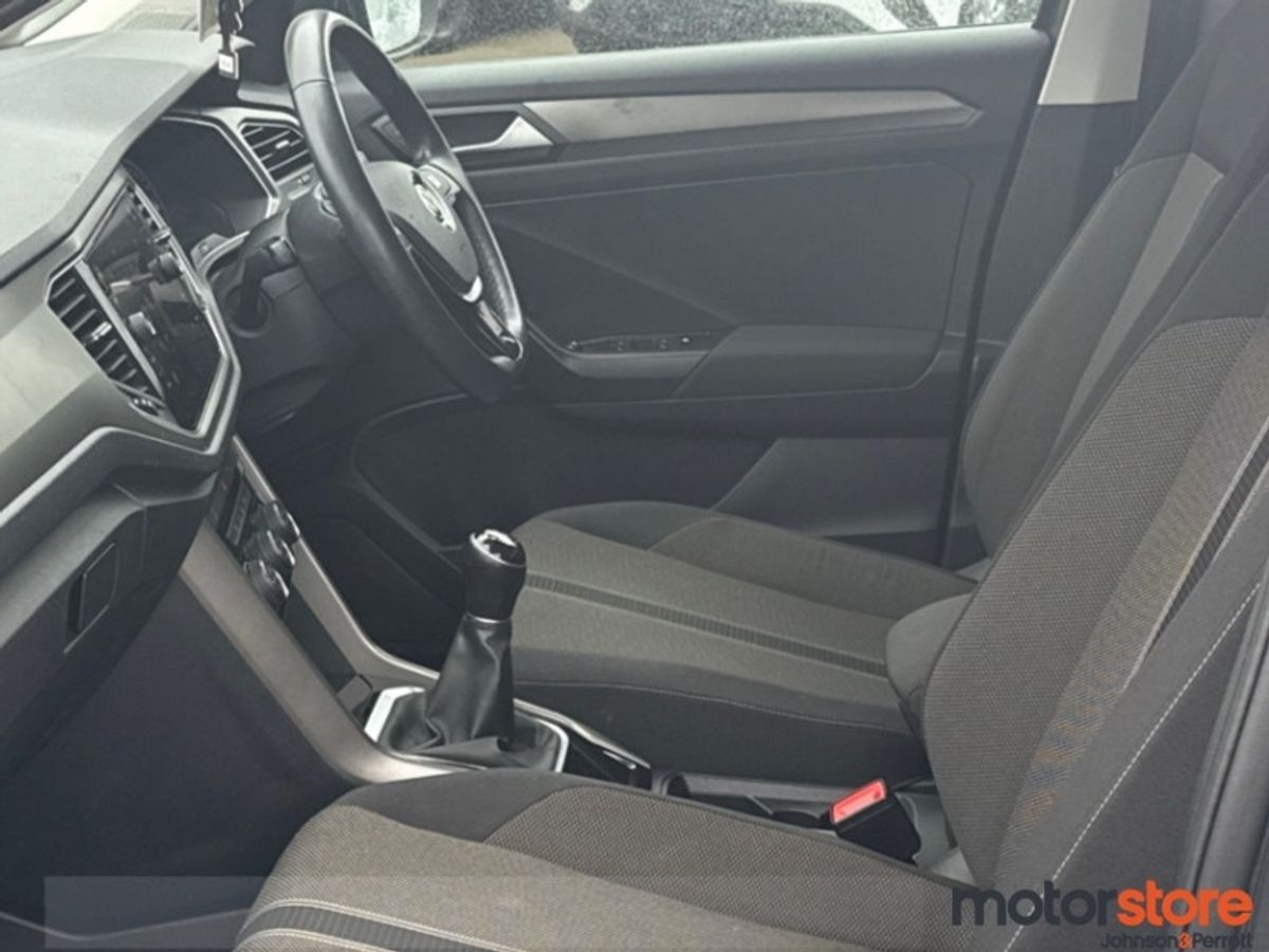 Volkswagen T-Roc 1.0 TSI 115bhp Design