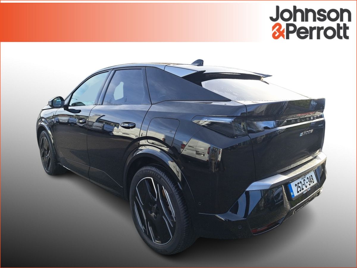 Peugeot 3008 2025 GT EV 73KWH - LIKE NEW !