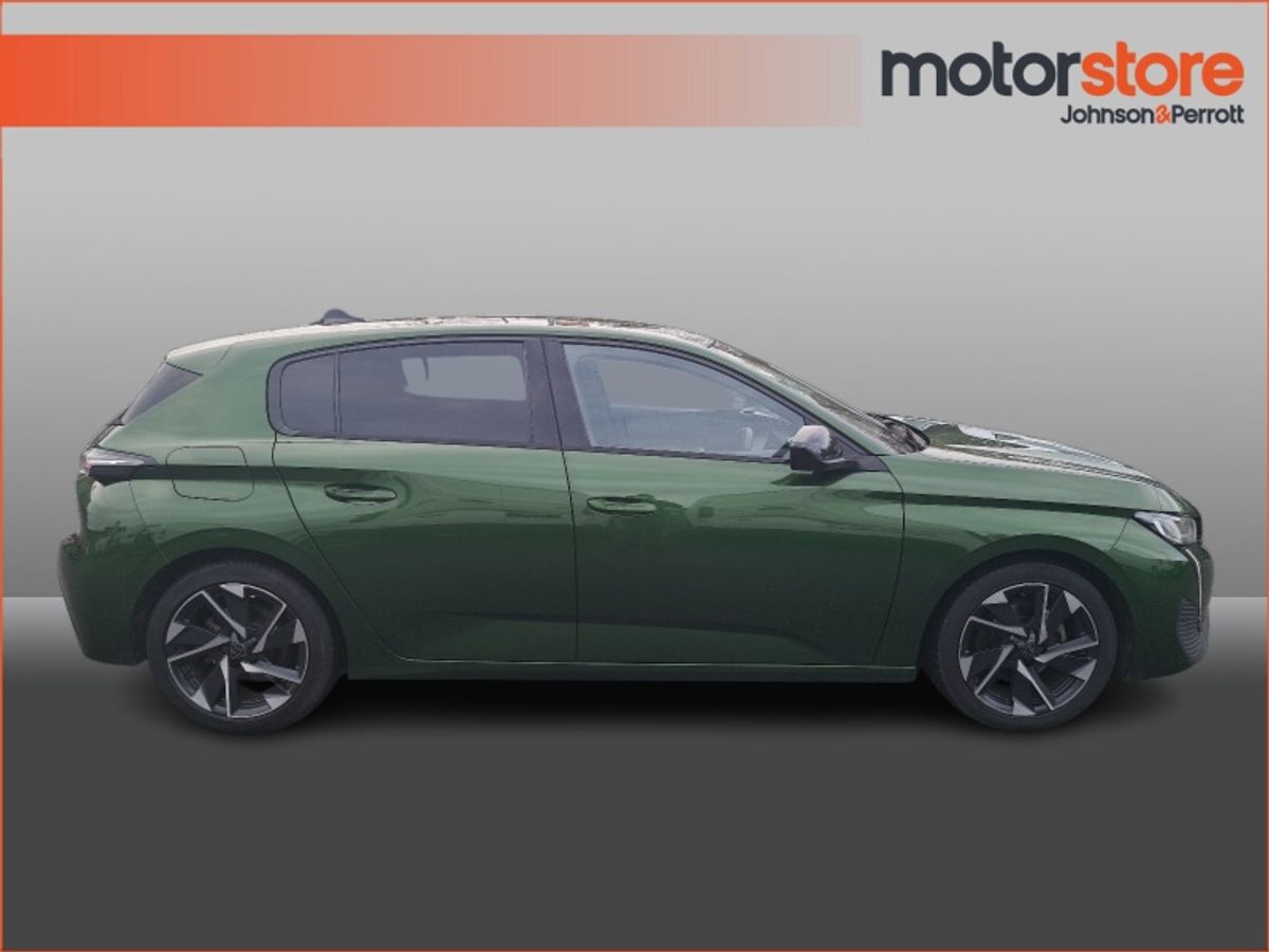 Peugeot 308 AUTO LIKE NEW CONDITION