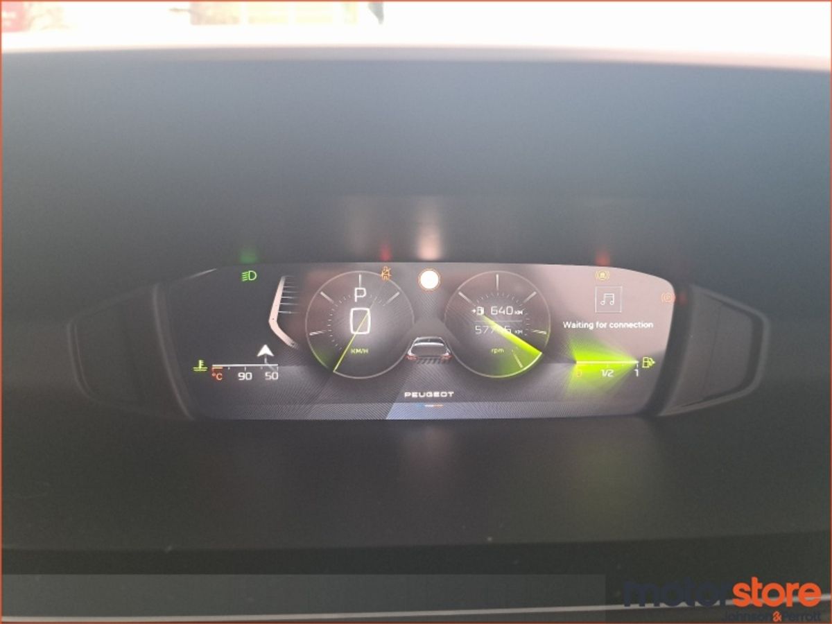 Peugeot 308 AUTO LIKE NEW CONDITION