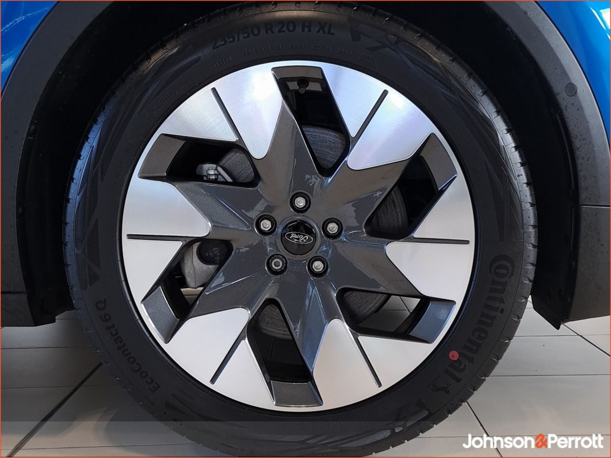 Ford Explorer Premium 77kWh Extended Range