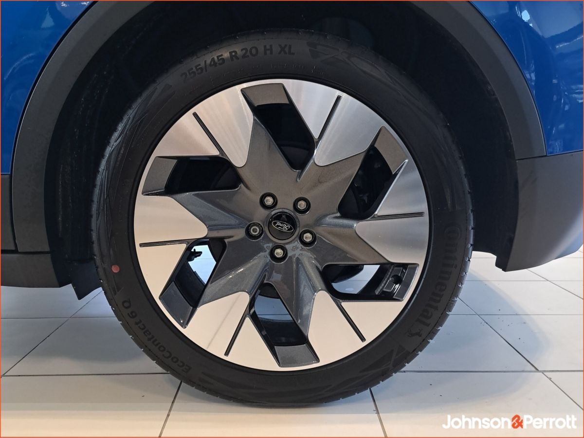 Ford Explorer Premium 77kWh Extended Range