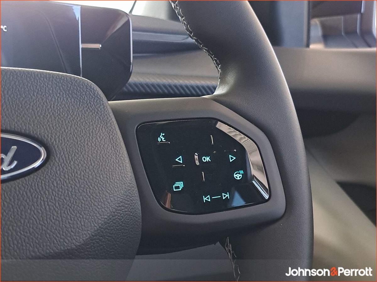 Ford Explorer Premium 77kWh Extended Range