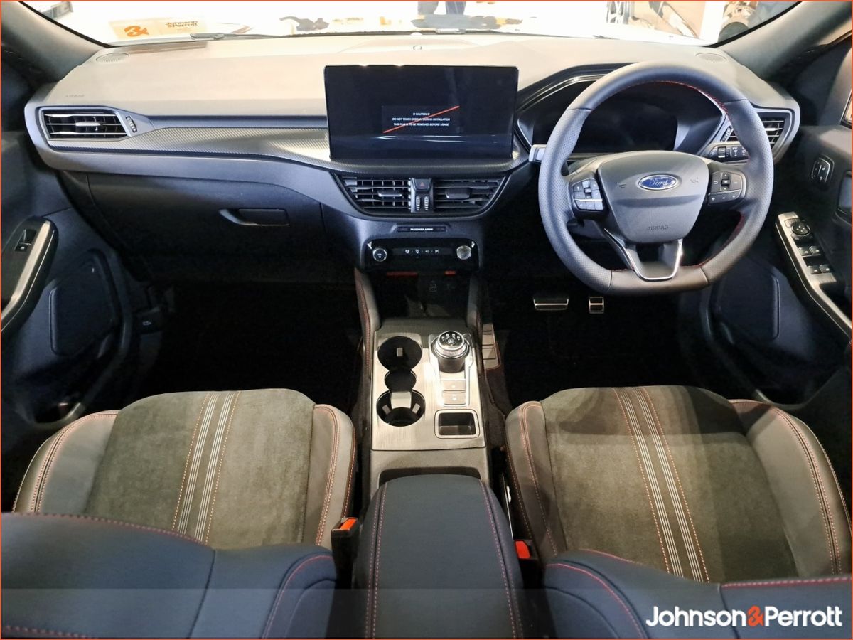 Ford Kuga 2.5 Duratec 243PS Plug-In Hybrid CVT Automatic