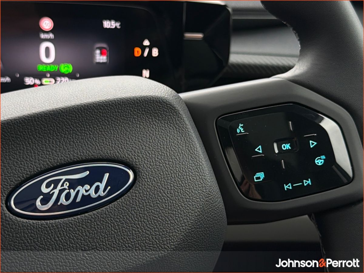 Ford Explorer Premium 77kWh Extended Range