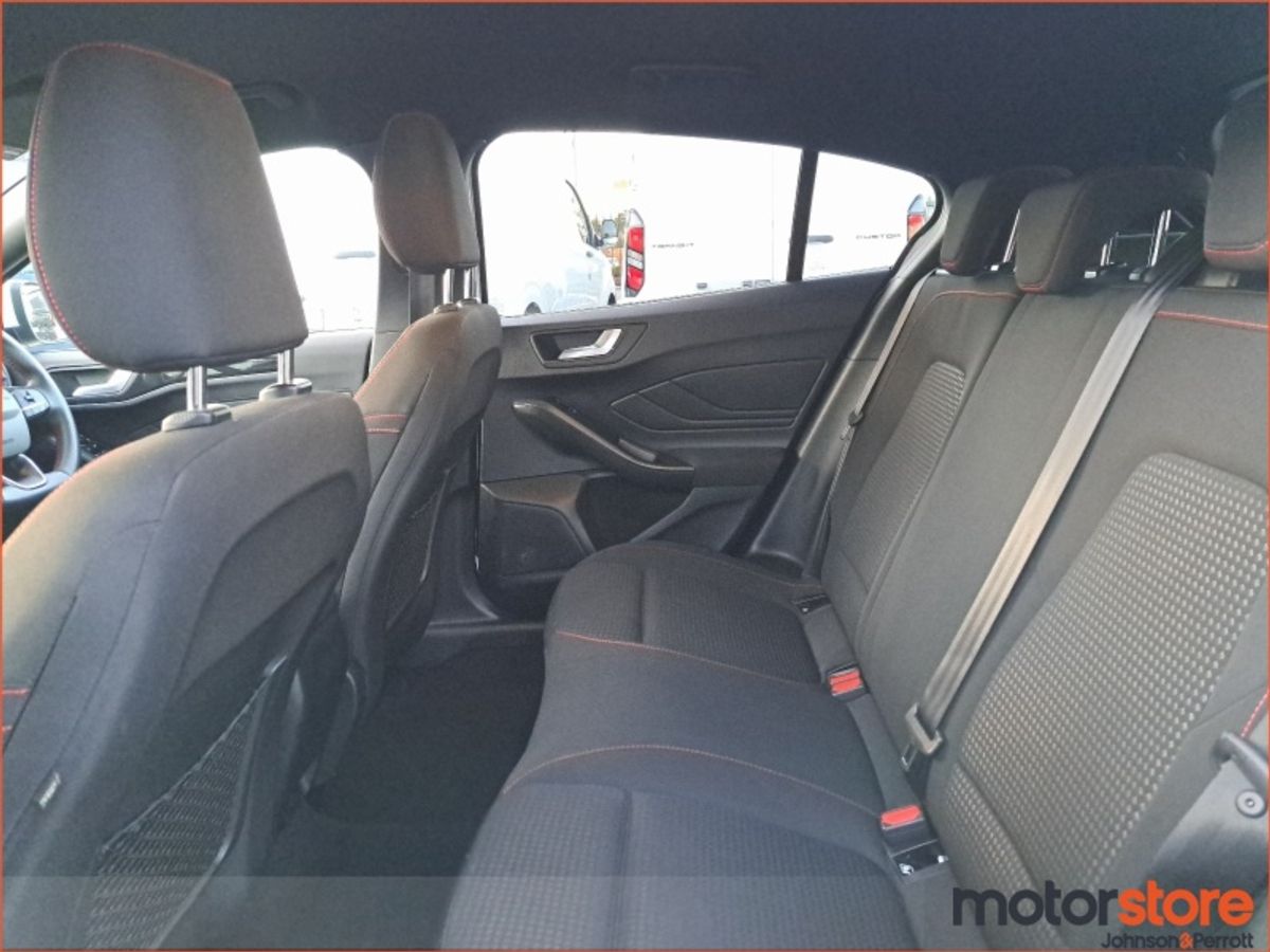 Ford Focus 1.0L EcoBoost 125PS ST-Line