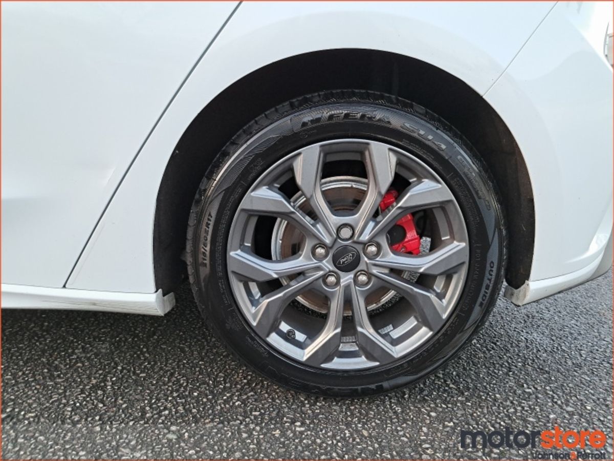 Ford Focus 1.0L EcoBoost 125PS ST-Line