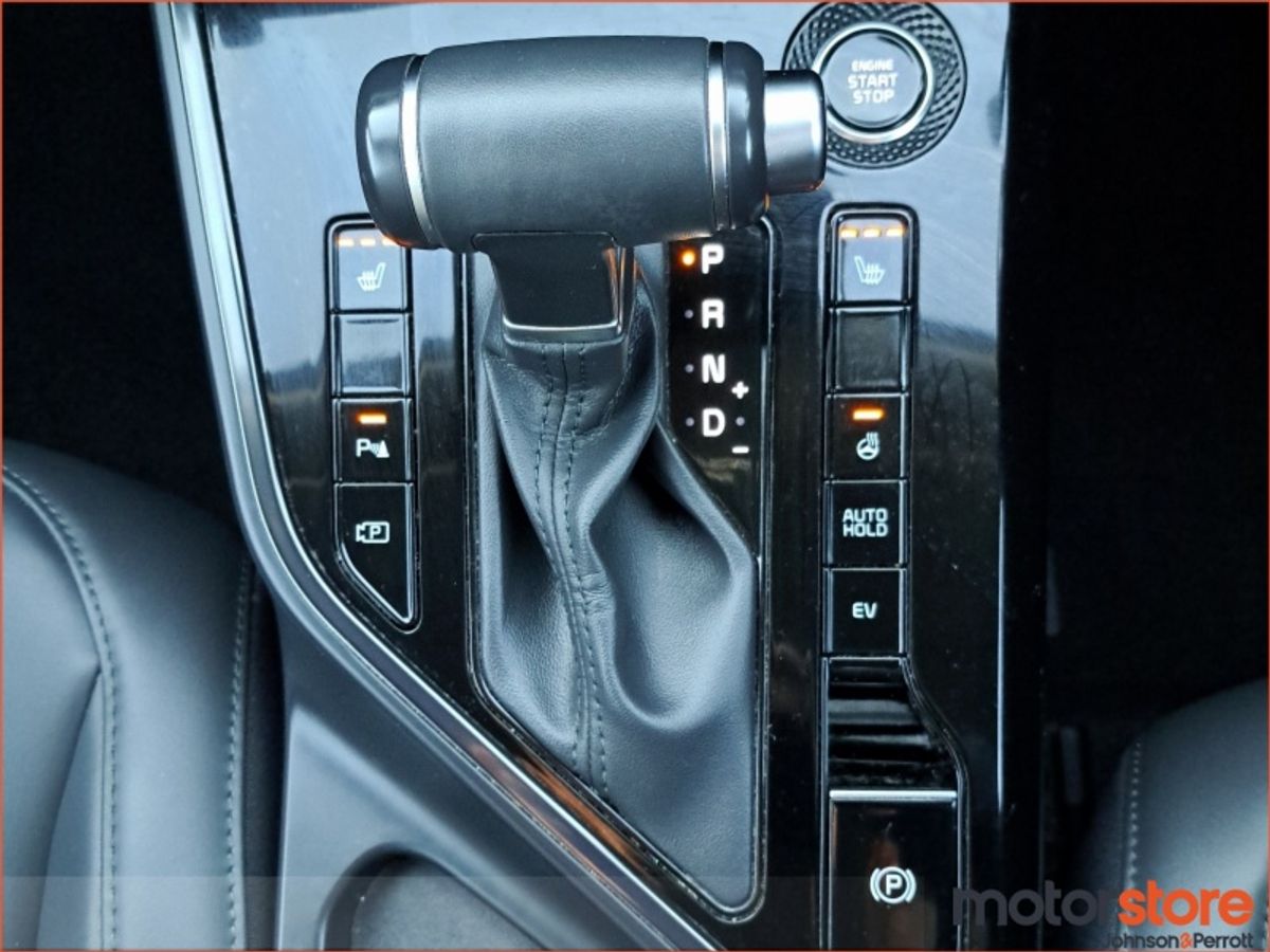 Kia Niro PHEV K3 LIKE NEW CONDITION