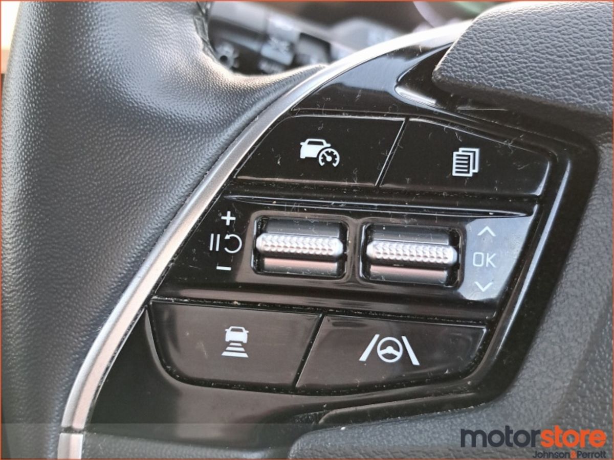 Kia Niro PHEV K3 LIKE NEW CONDITION