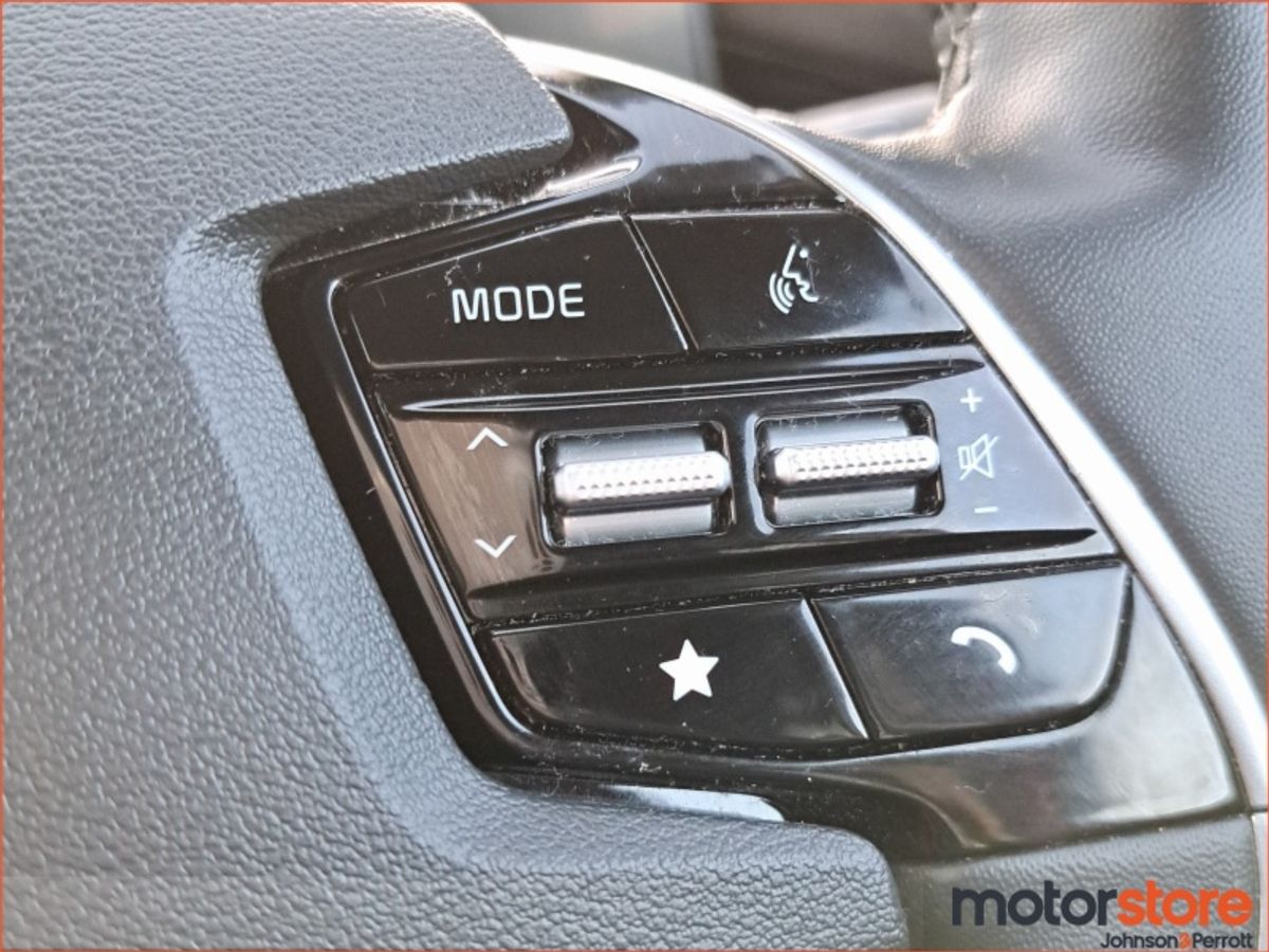 Kia Niro PHEV K3 LIKE NEW CONDITION