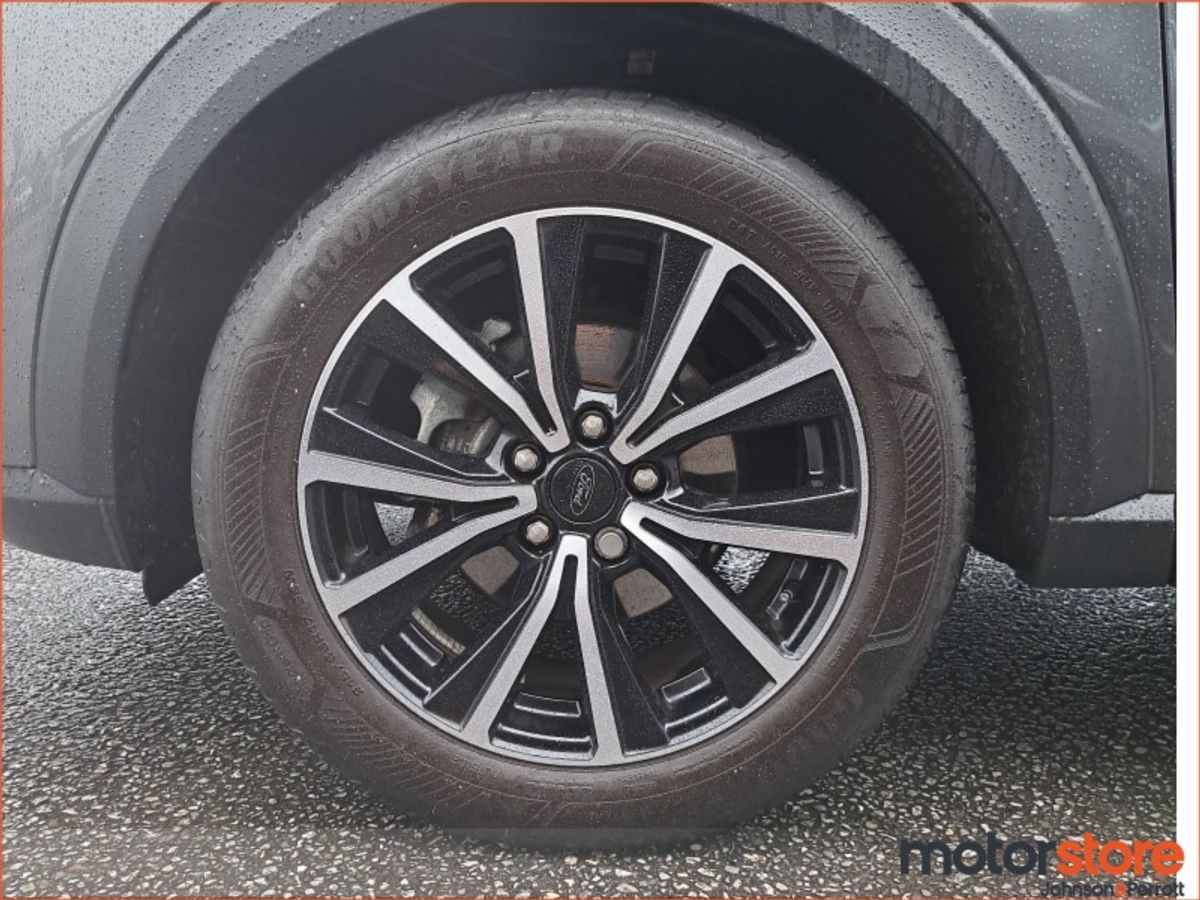 Ford Puma 1.0L EcoBoost Hybrid 155PS Titanium - LOW MILEAGE !