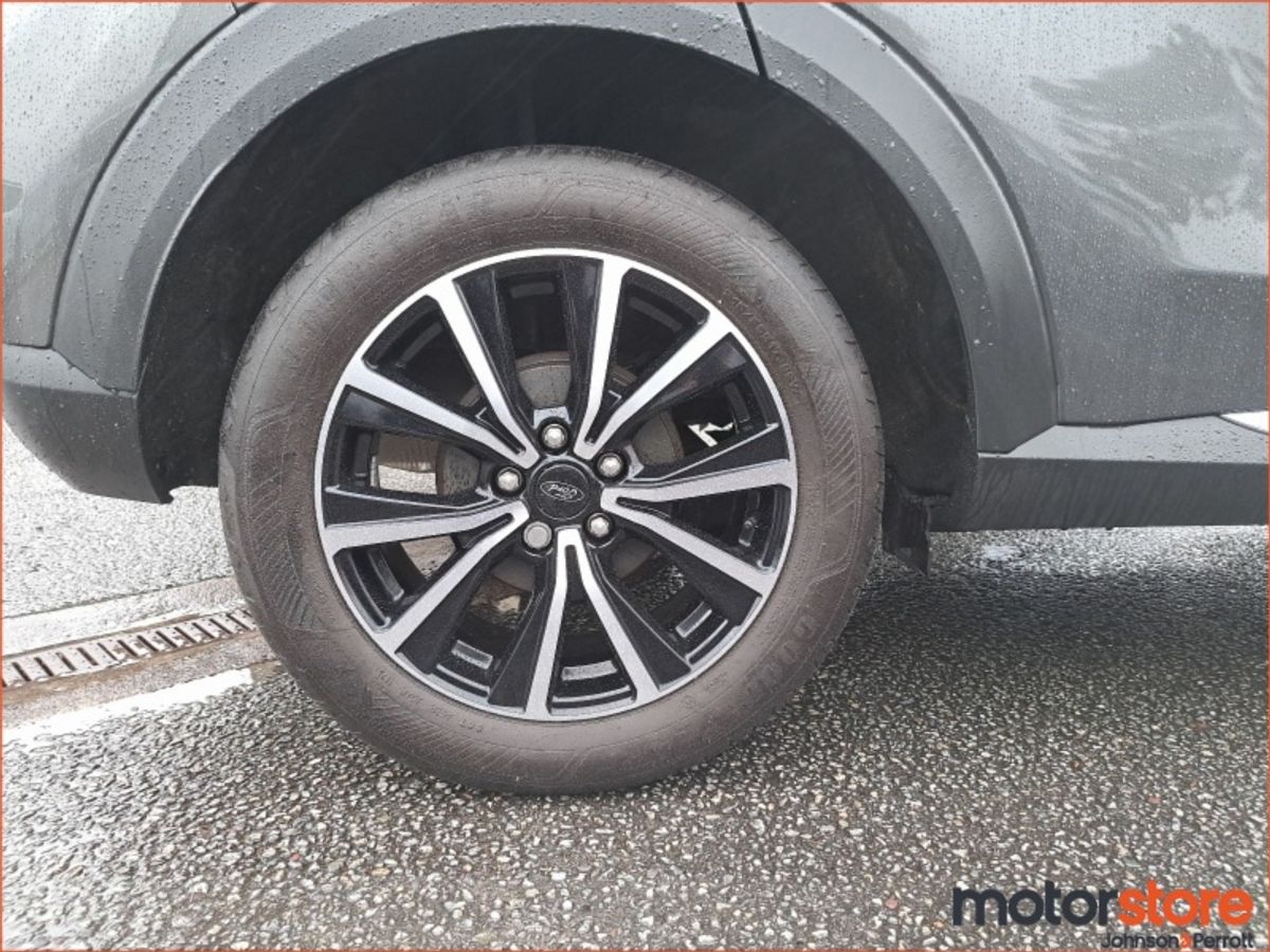 Ford Puma 1.0L EcoBoost Hybrid 155PS Titanium - LOW MILEAGE !