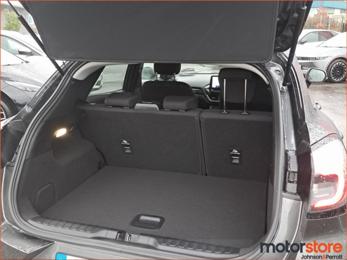 Ford Puma 1.0L EcoBoost Hybrid 155PS Titanium - LOW MILEAGE !