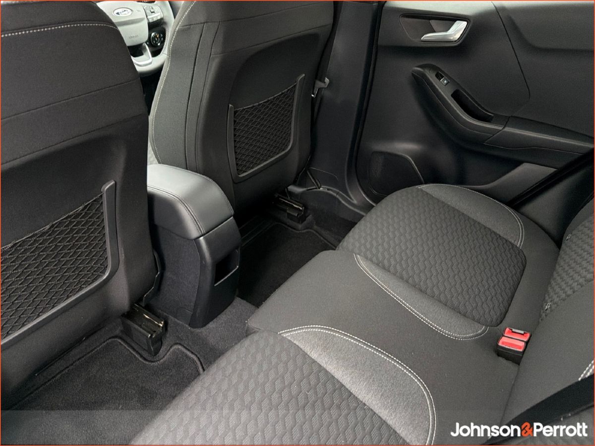 Ford Puma 1.0L EcoBoost Hybrid 155PS Titanium - LOW MILEAGE !