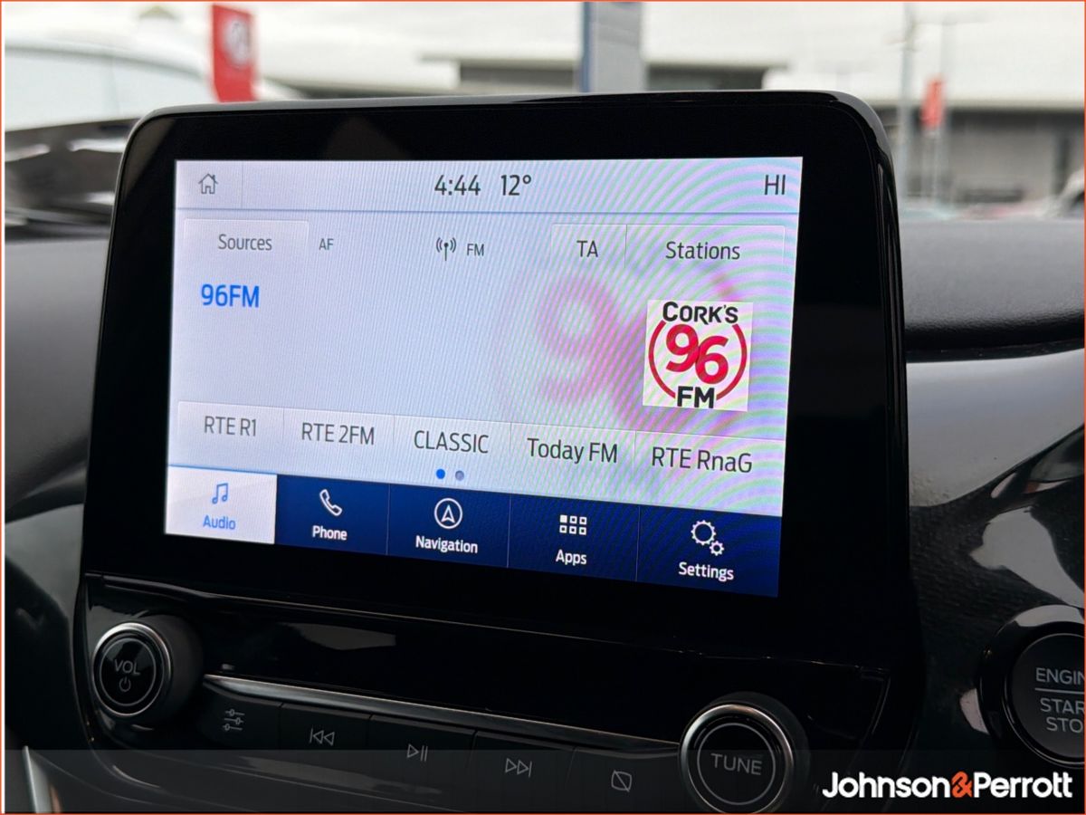 Ford Puma 1.0L EcoBoost Hybrid 155PS Titanium - LOW MILEAGE !