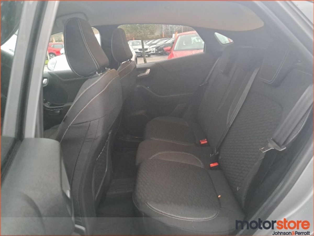 Ford Puma TINY MILEAGE! 1.0L EcoBoost Hybrid 125PS Titanium 