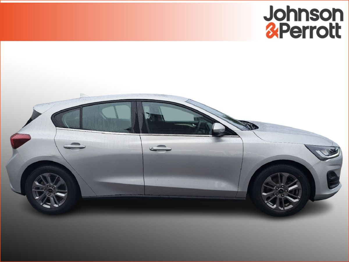 Ford Focus Titanium 125 bhp