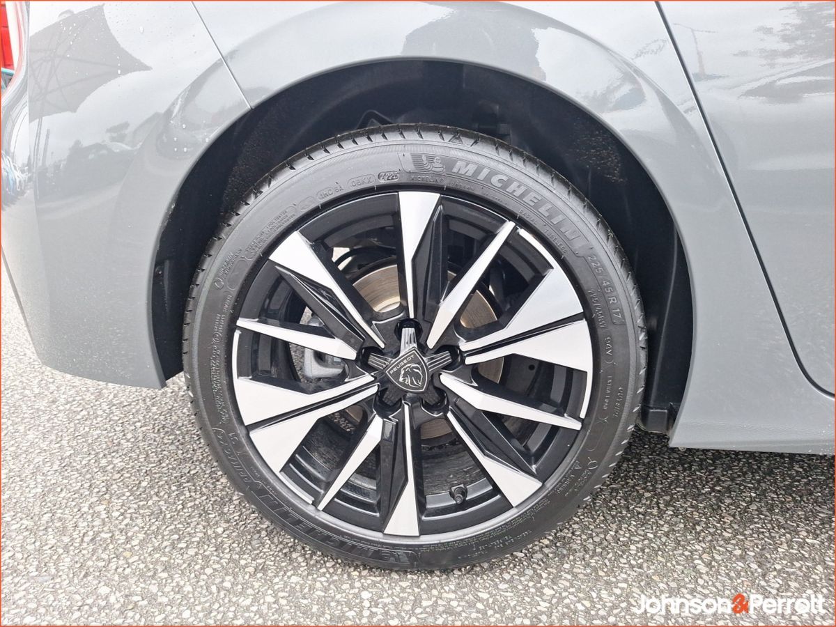 Peugeot 308 **ORDER YOUR NEW PEUGEOT 308 TODAY**