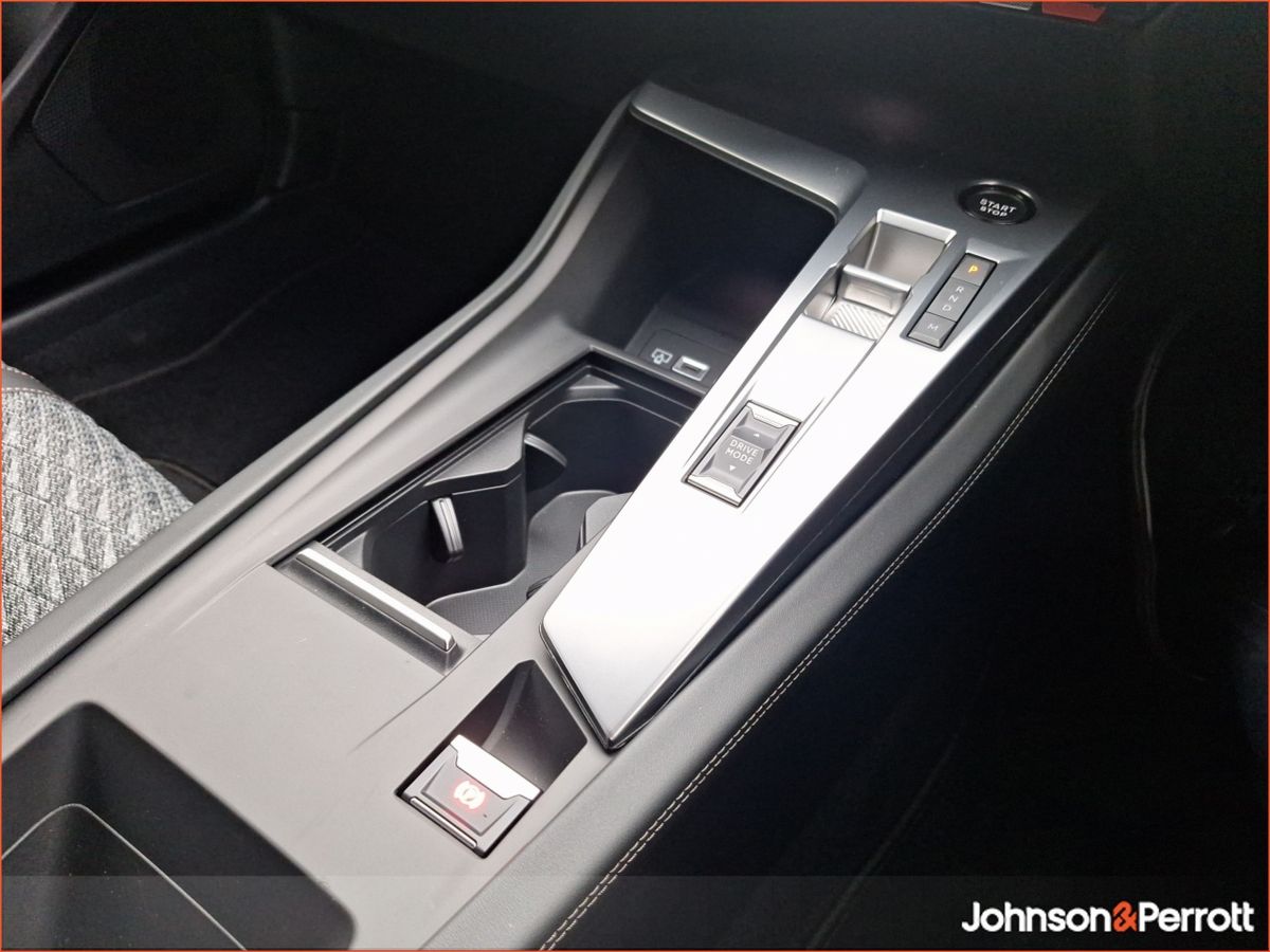 Peugeot 308 **ORDER YOUR NEW PEUGEOT 308 TODAY**