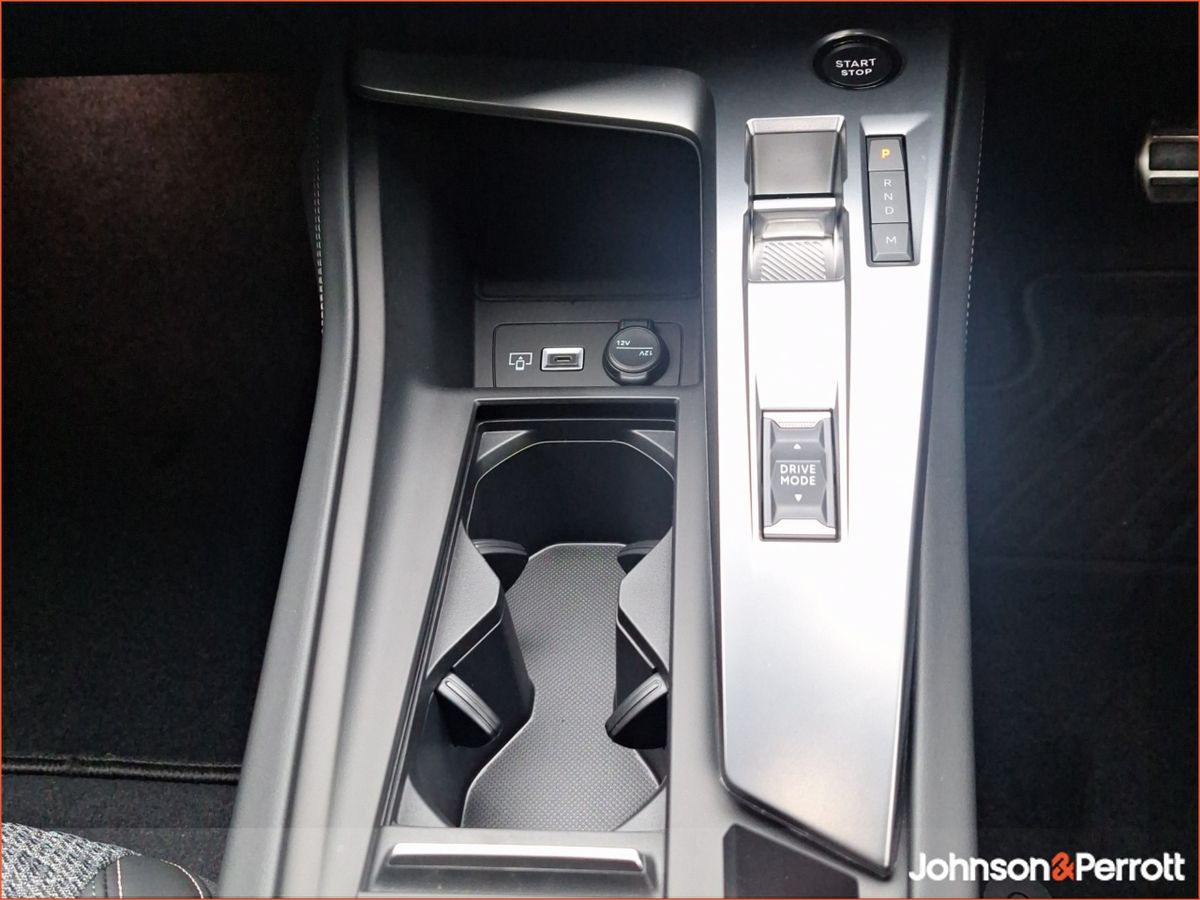 Peugeot 308 **ORDER YOUR NEW PEUGEOT 308 TODAY**