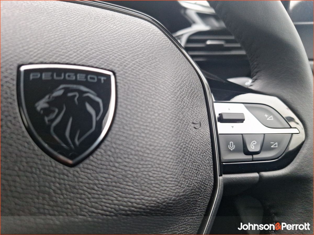 Peugeot 308 **ORDER YOUR NEW PEUGEOT 308 TODAY**