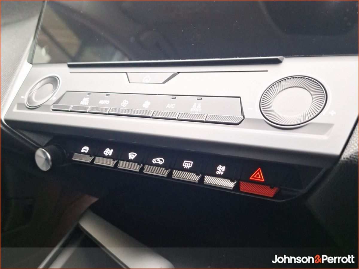 Peugeot 308 **ORDER YOUR NEW PEUGEOT 308 TODAY**