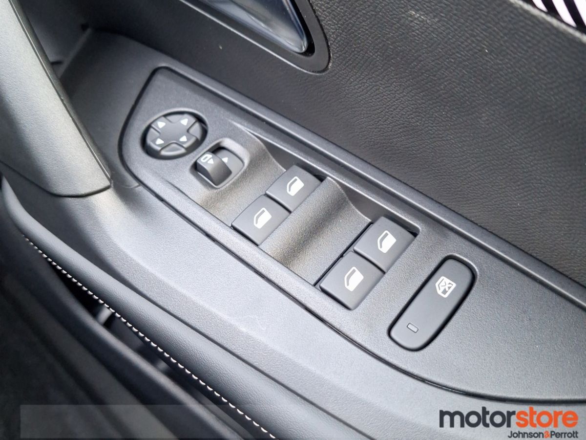 Peugeot 2008 ** ORDER YOUR NEW PEUGEOT 2008 TODAY**