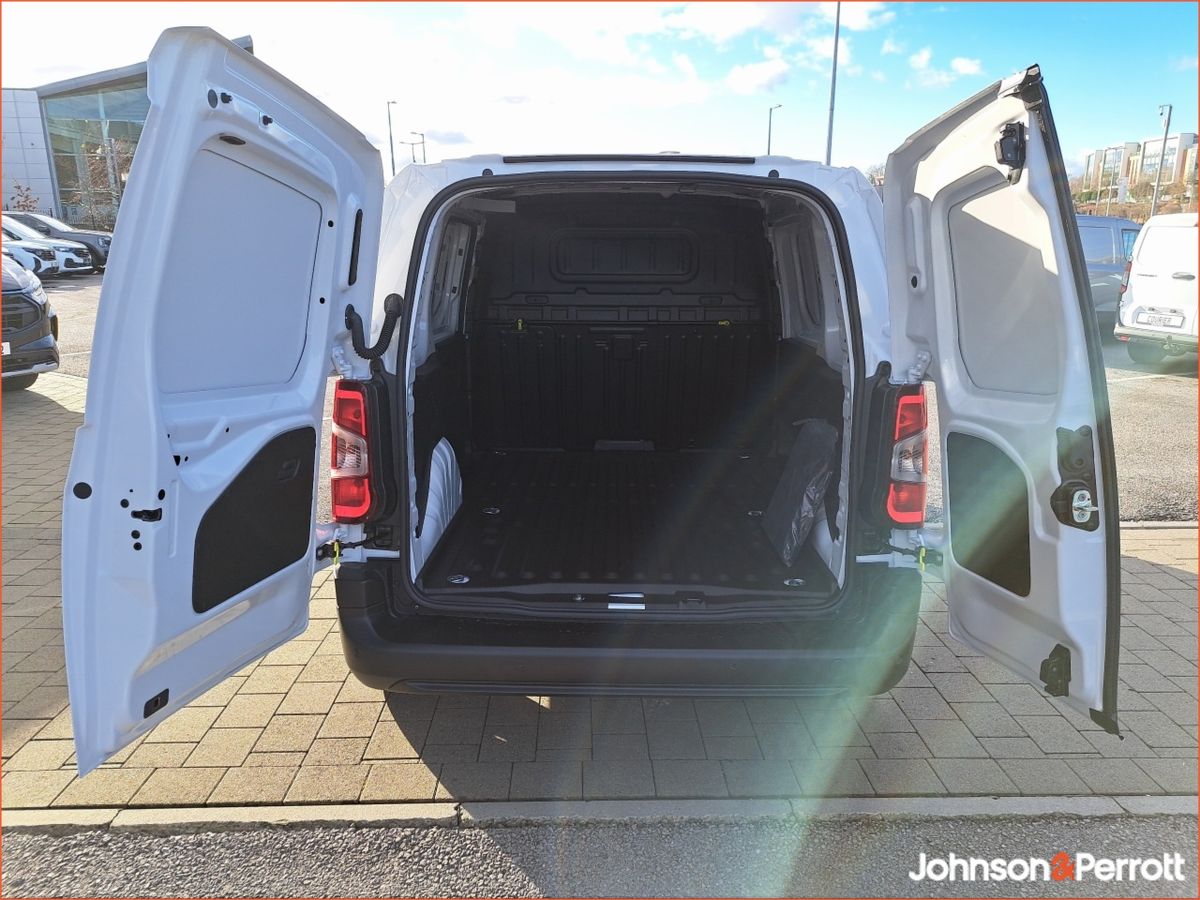 Peugeot Partner **ORDER YOUR NEW PEUGEOT PARTNER ACTIVE TODAY**