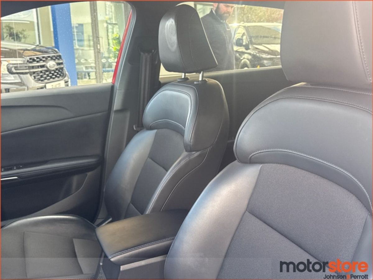 MG MG4 TOP SPEC LONG RANGE EXCLUSIVE