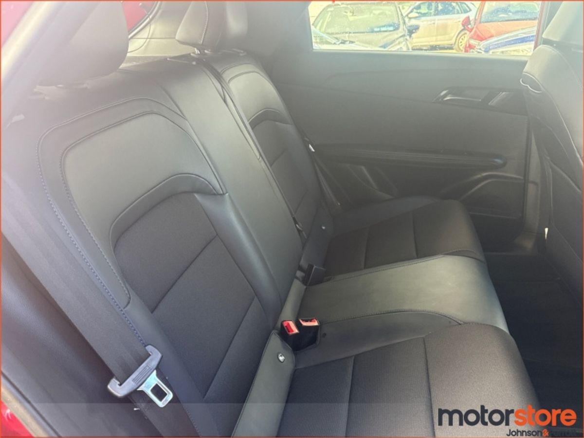 MG MG4 TOP SPEC LONG RANGE EXCLUSIVE