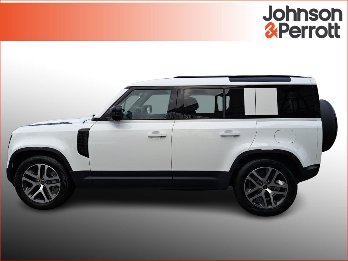 Land Rover Defender  110 PHEV 300  As New 