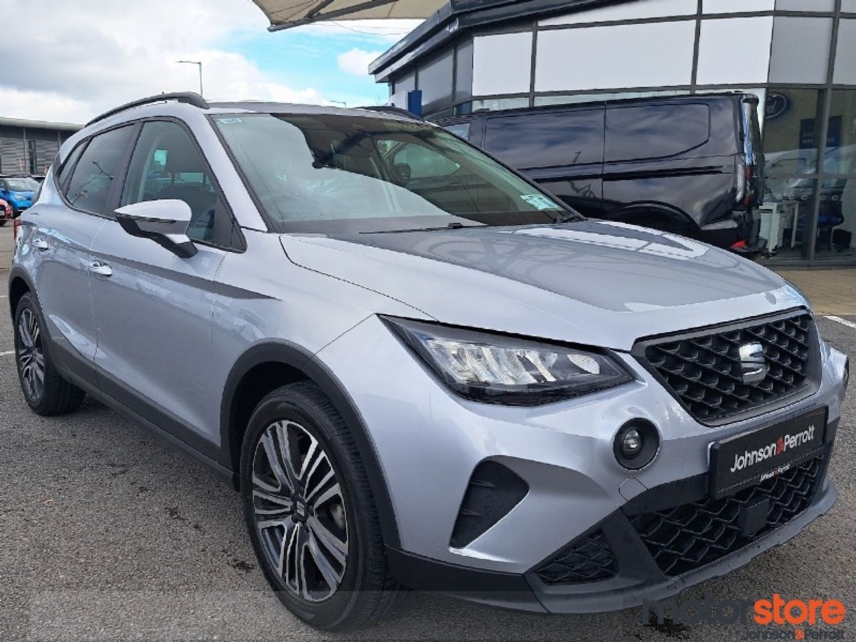 SEAT Arona 1.0 SE + Petrol Automatic I LOW MILEAGE