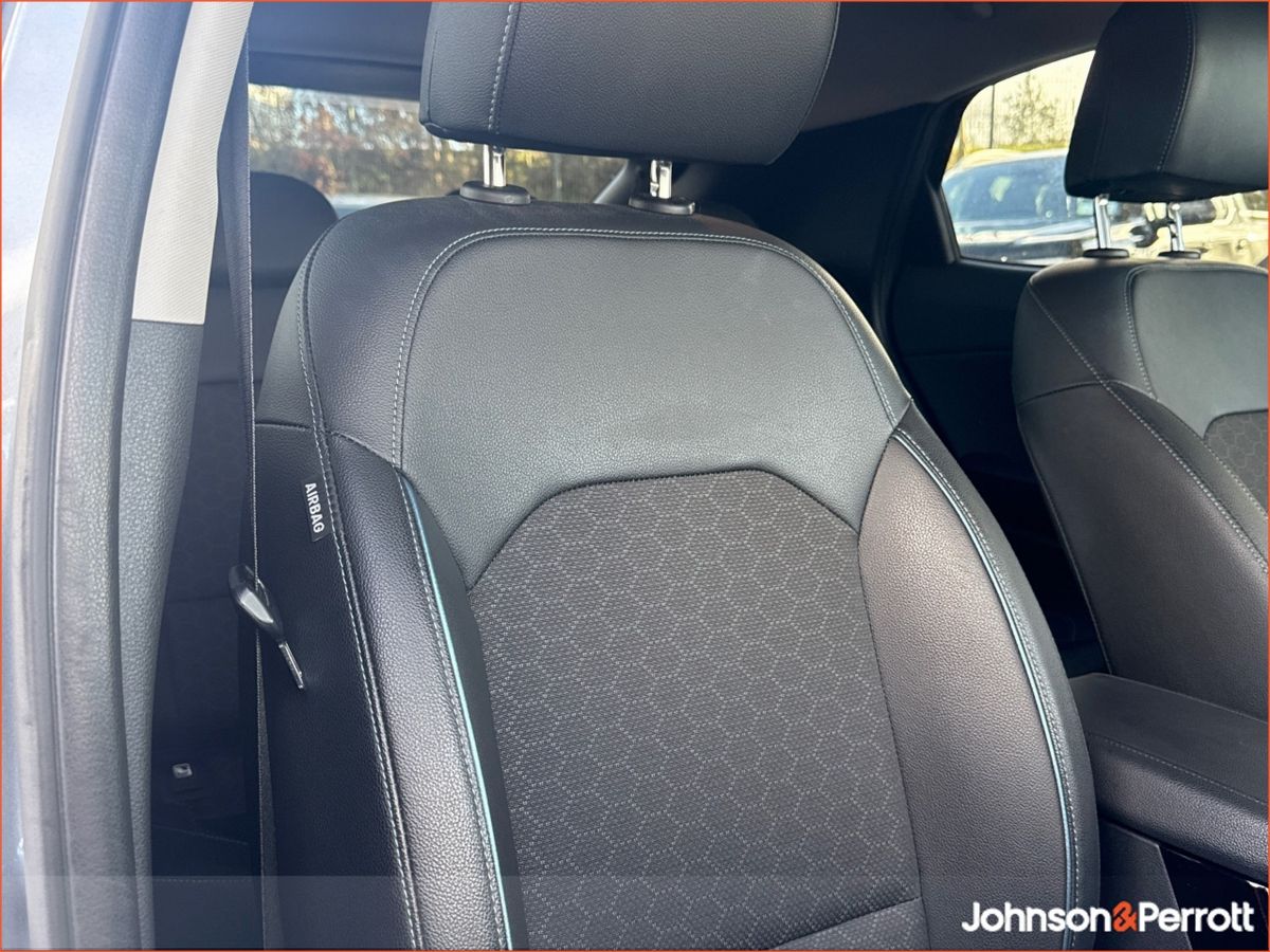 Kia XCeed 1.6 PHEV. TINY MILEAGE!