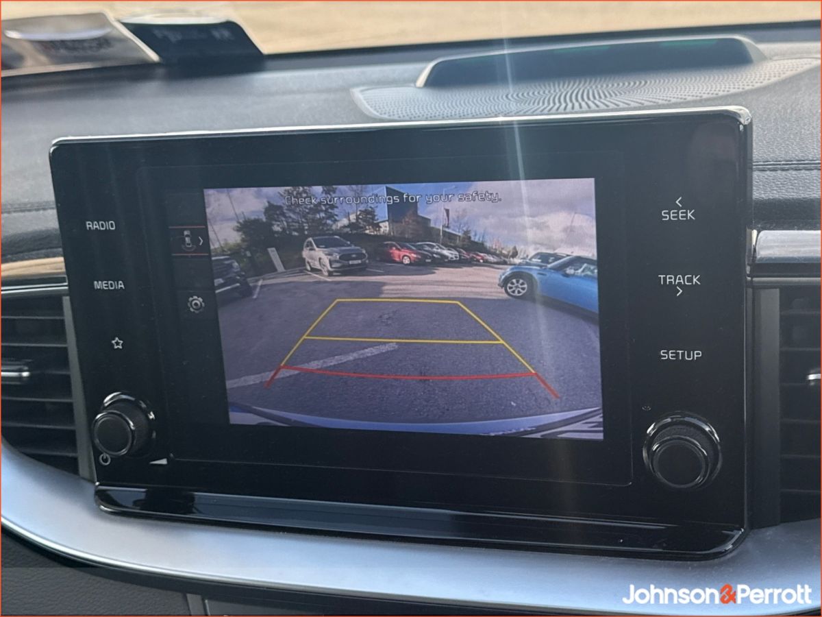 Kia XCeed 1.6 PHEV. TINY MILEAGE!