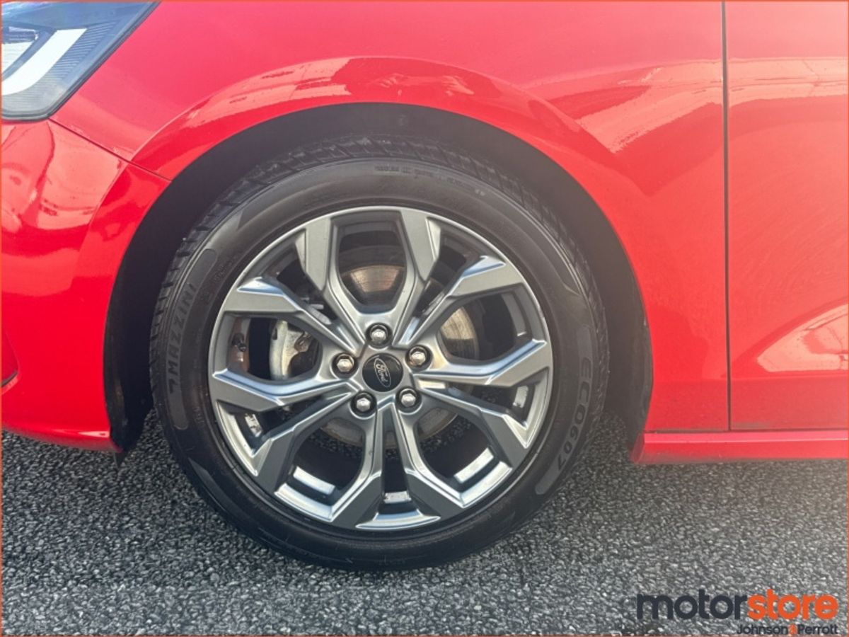 Ford Focus 1.0l Petrol | Sporty Red | ONLY €91 PER WEEK