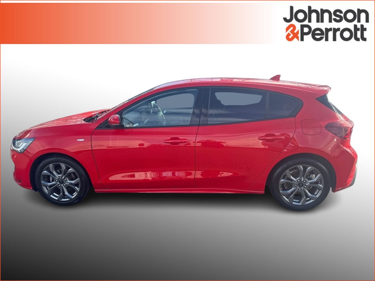 Ford Focus 1.0l Petrol | Sporty Red | ONLY €91 PER WEEK