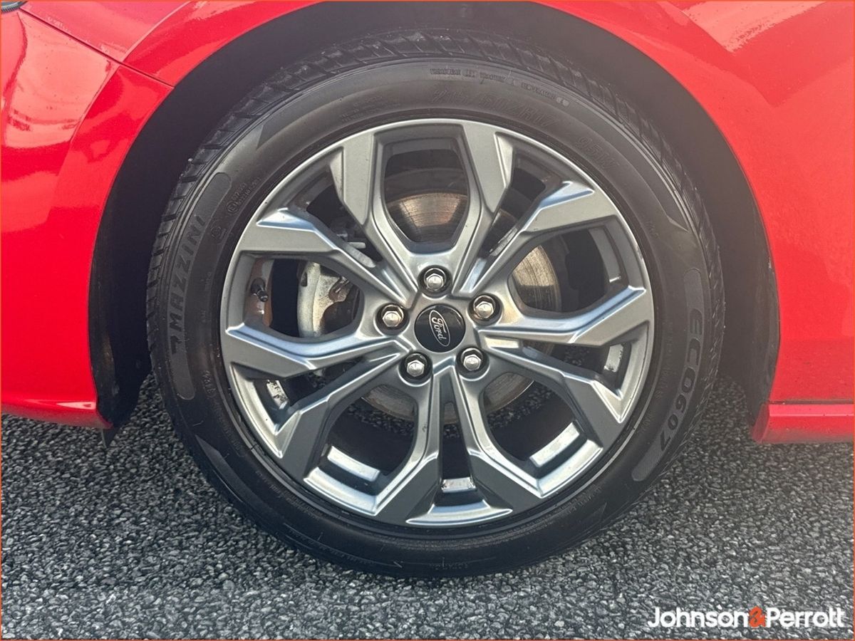 Ford Focus 1.0l Petrol | Sporty Red | ONLY €91 PER WEEK