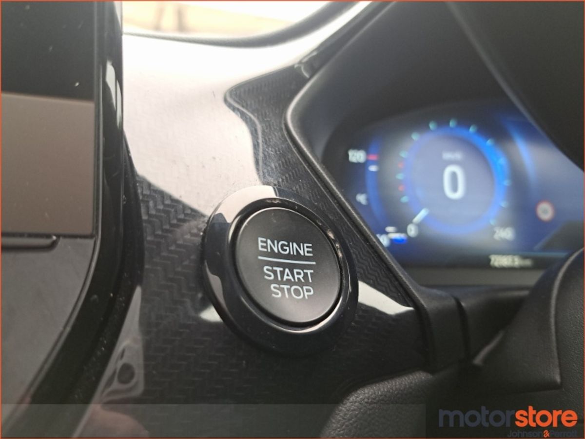 Ford Puma 1.0L EcoBoost Hybrid 155PS Titanium