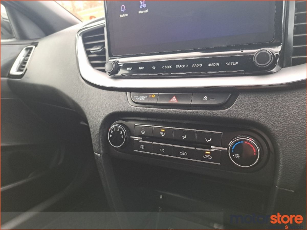 Kia Ceed GT LINE TOP SPEC TINY MILEAGE