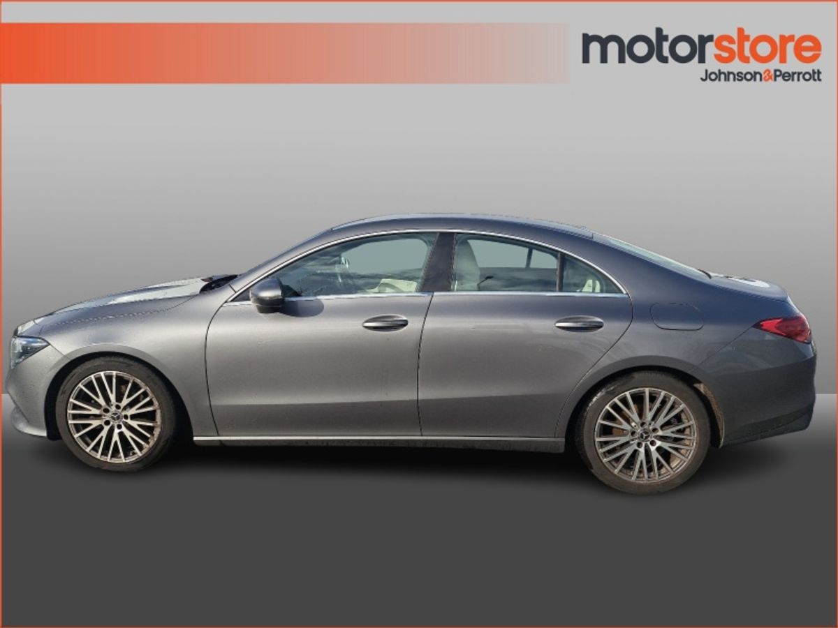 Mercedes-Benz CLA CLA 180 LIKE NEW CONDITION