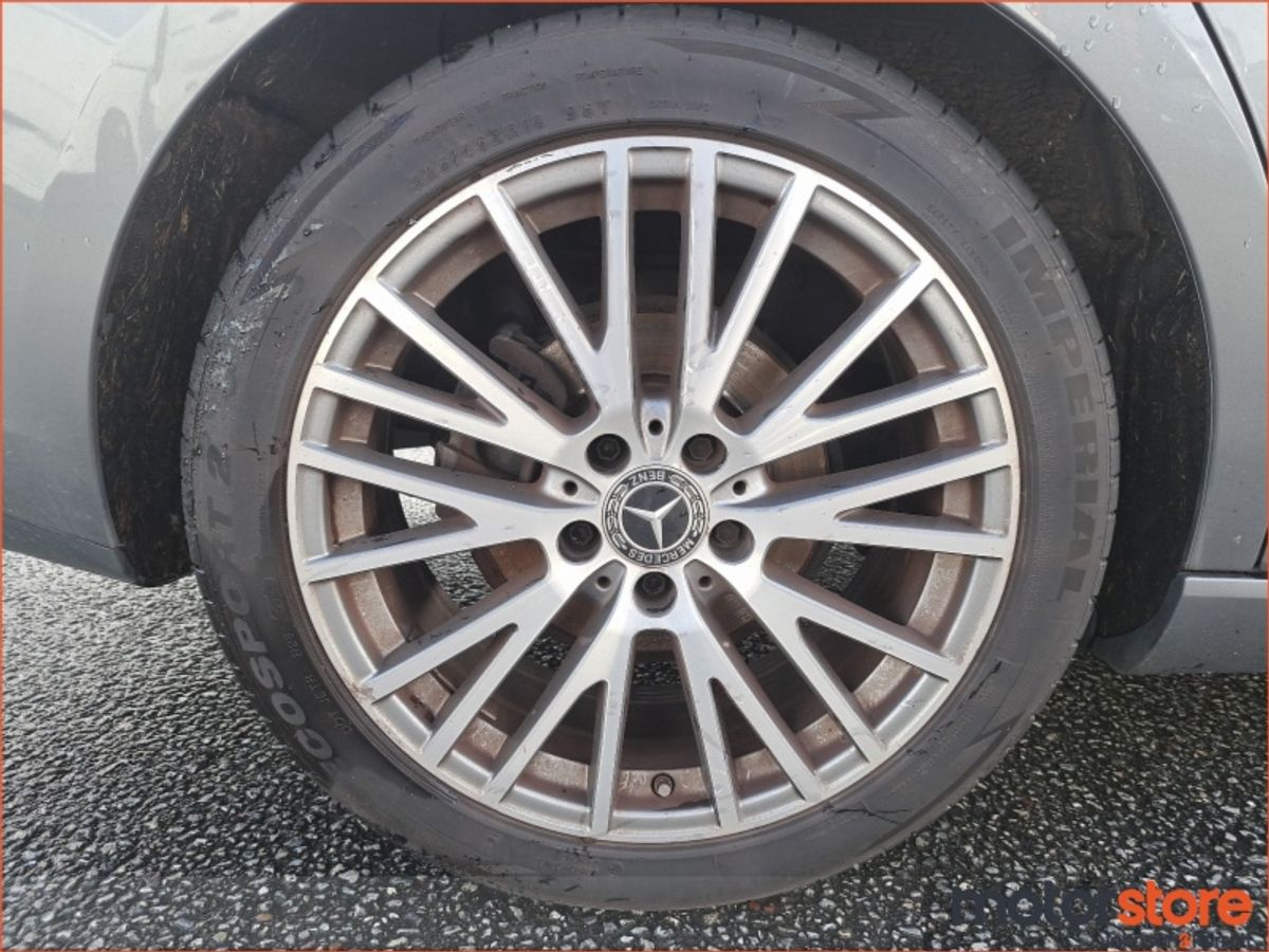 Mercedes-Benz CLA CLA 180 LIKE NEW CONDITION