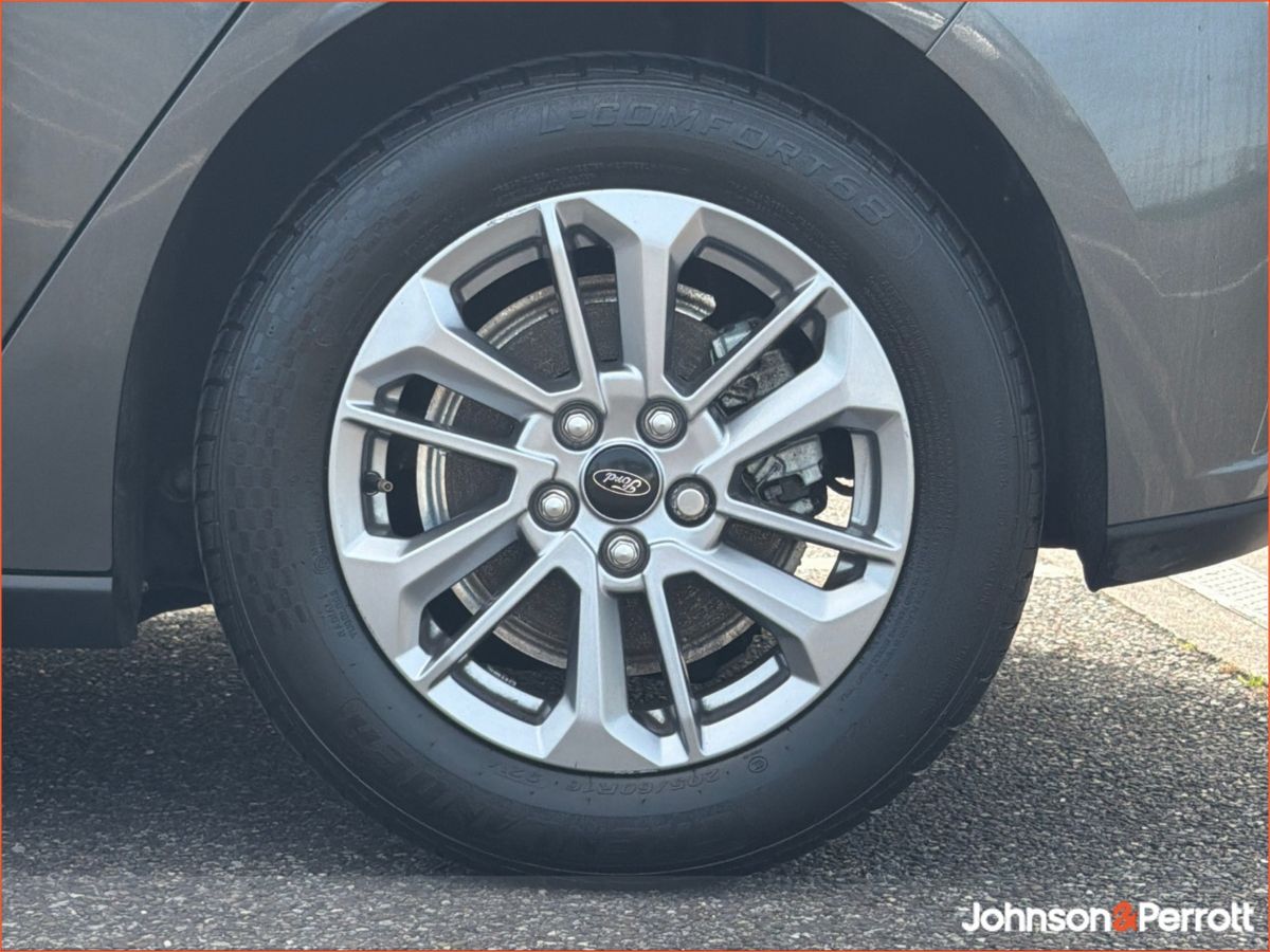 Ford Focus 1.0L EcoBoost 125PS Titanium