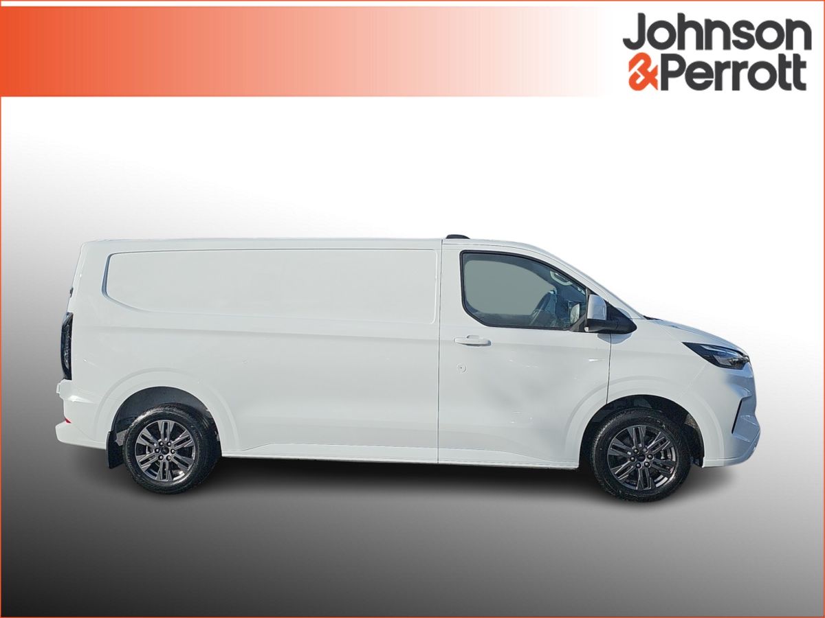 Ford Transit Custom Limited Long Wheelbase