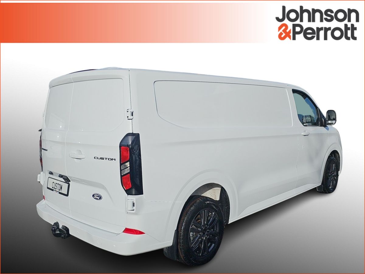 Ford Transit Custom Limited Long Wheelbase